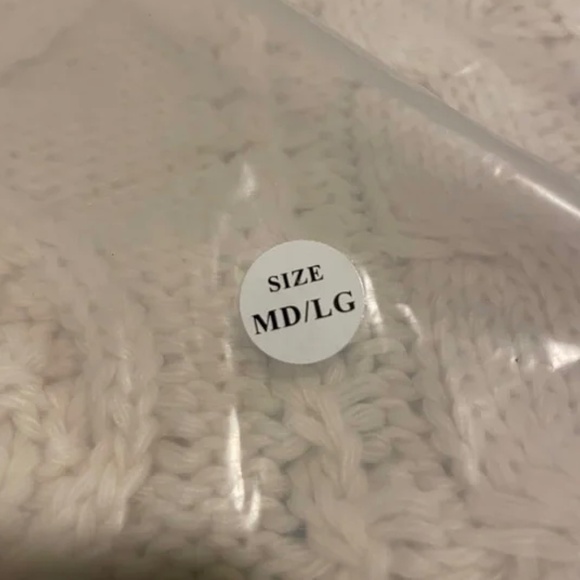 Taylor Swift Folklore Cardigan M/L - Picture 2 of 2